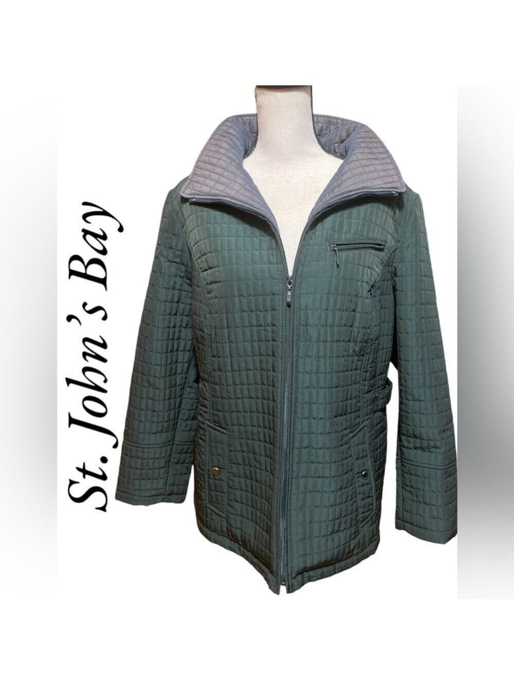 St. John’s Bay-1X women’s quilted full zip jacket. 3 pockets. Green. Like new!!!